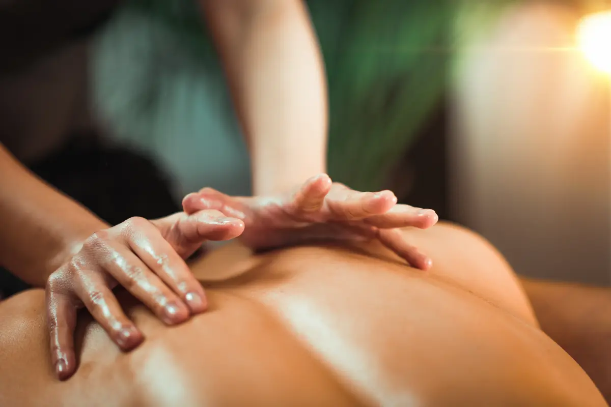 Aromatherapy Massage Aromatherapy Massage